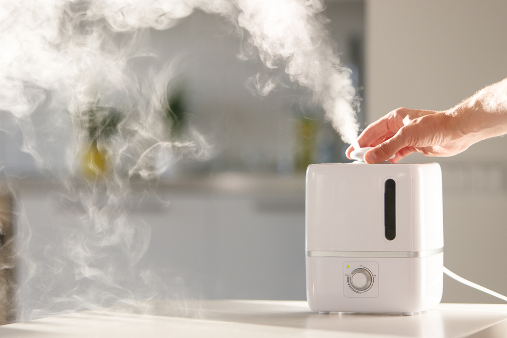 The decrease in indoor humidity increases the risk of respiratory illnesses